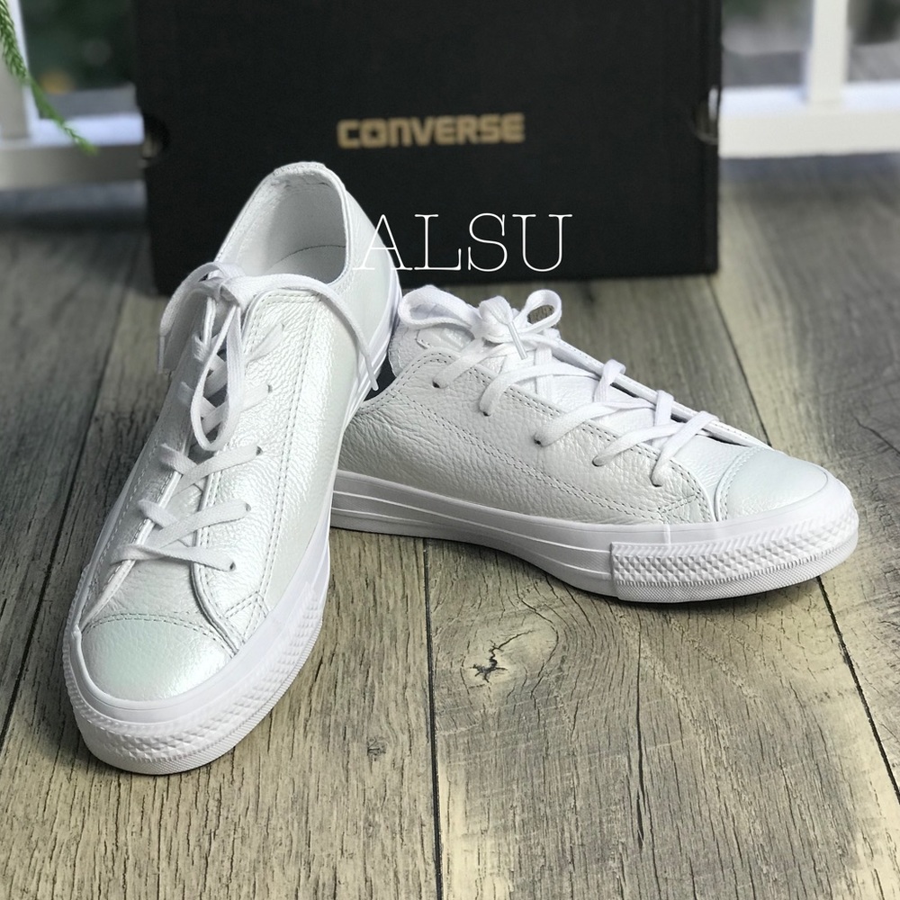 NWT Converse Ctas OX White White Pearls W AUTHENTI - Picture 8 of 8